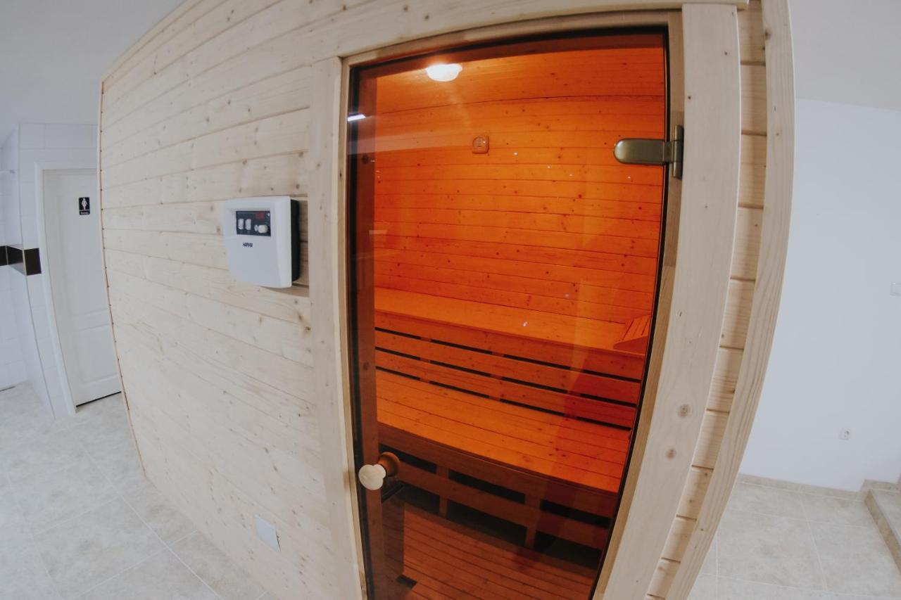 Wellness Resort Szecseny Jögödfürdő Exteriör bild